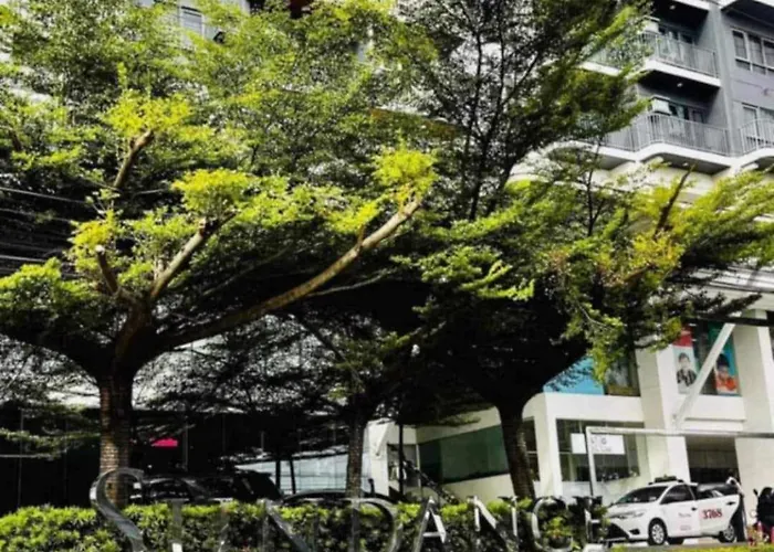 Sundance Residences *